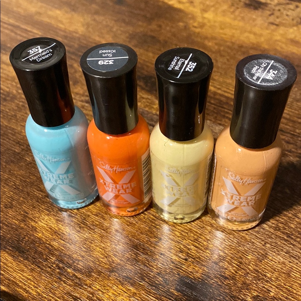 Xtreme Wear Nail Polish Set - Blue, Orange, Yellow, Tan